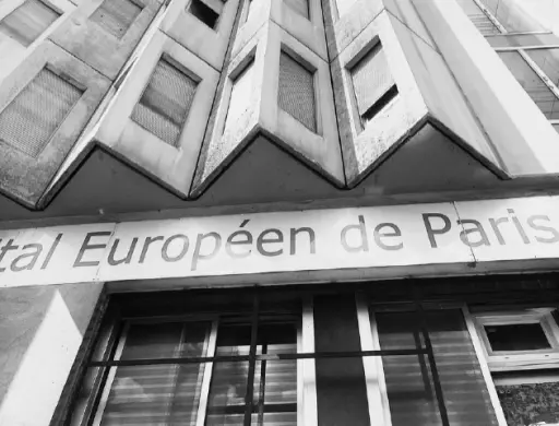 Demolizione ospedale Parigi